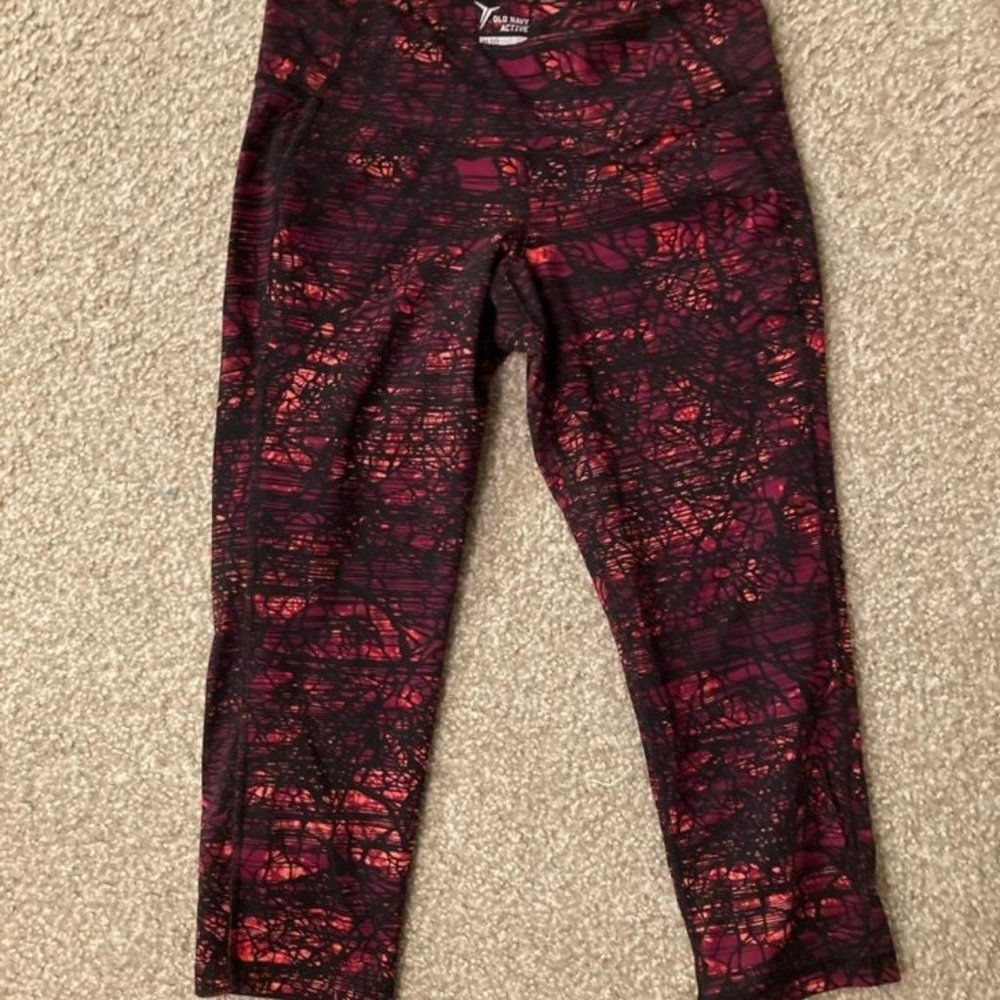 Old Navy Capri Leggings